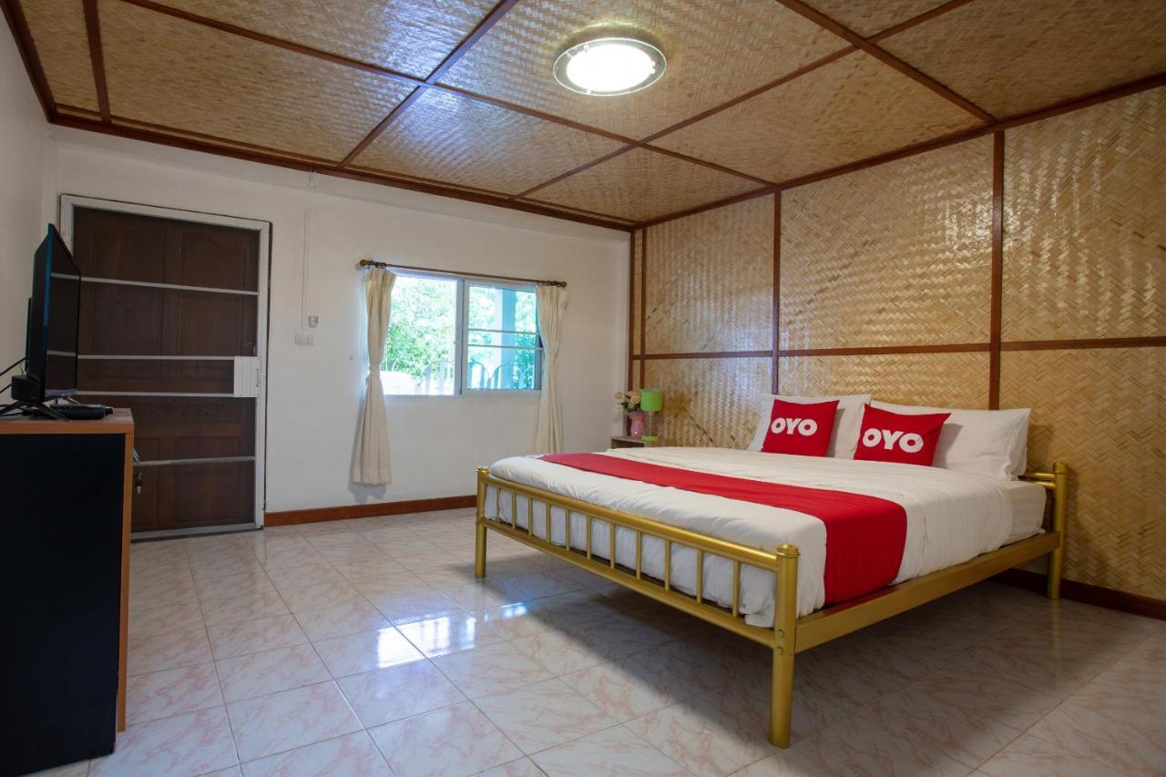 Oyo 909 Guiding Star Resort Chiang Mai Dış mekan fotoğraf