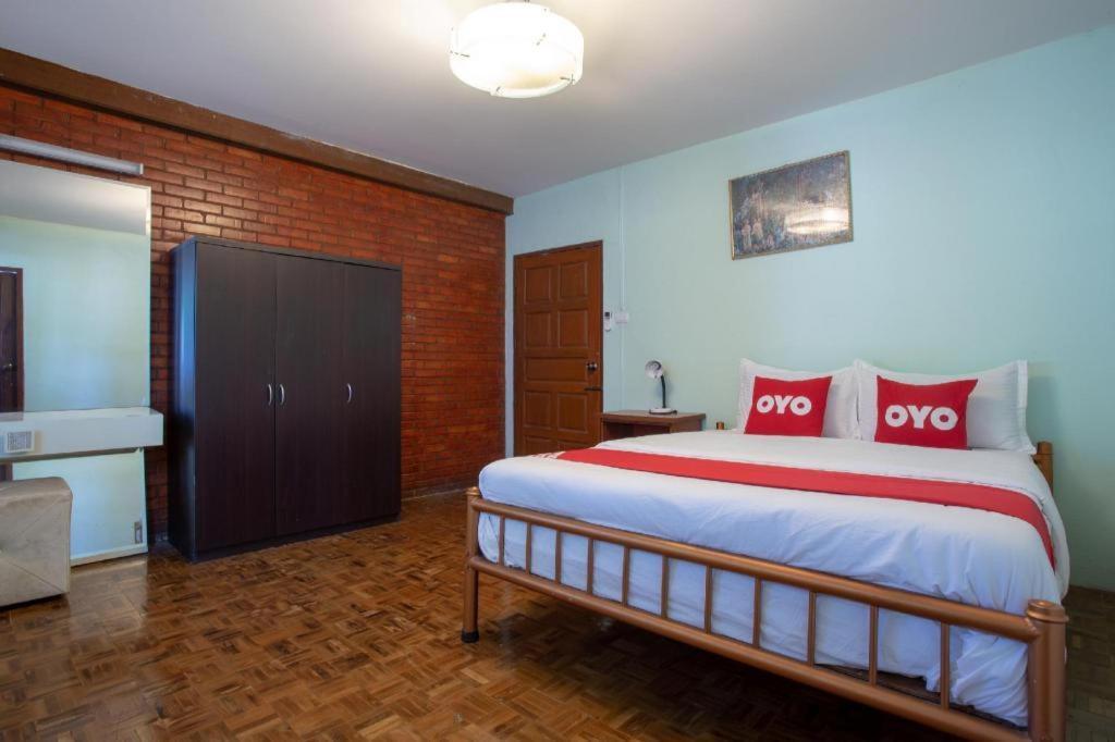 Oyo 909 Guiding Star Resort Chiang Mai Dış mekan fotoğraf