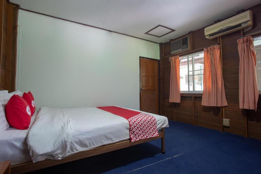 Oyo 909 Guiding Star Resort Chiang Mai Dış mekan fotoğraf